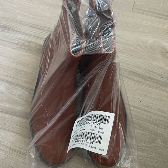 NEW Madewell The Benning Chelsea Boot NN017 - Picture 4 of 4